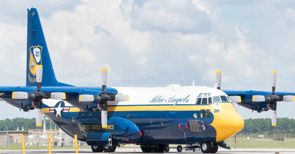 a airplane that is driving down the runway