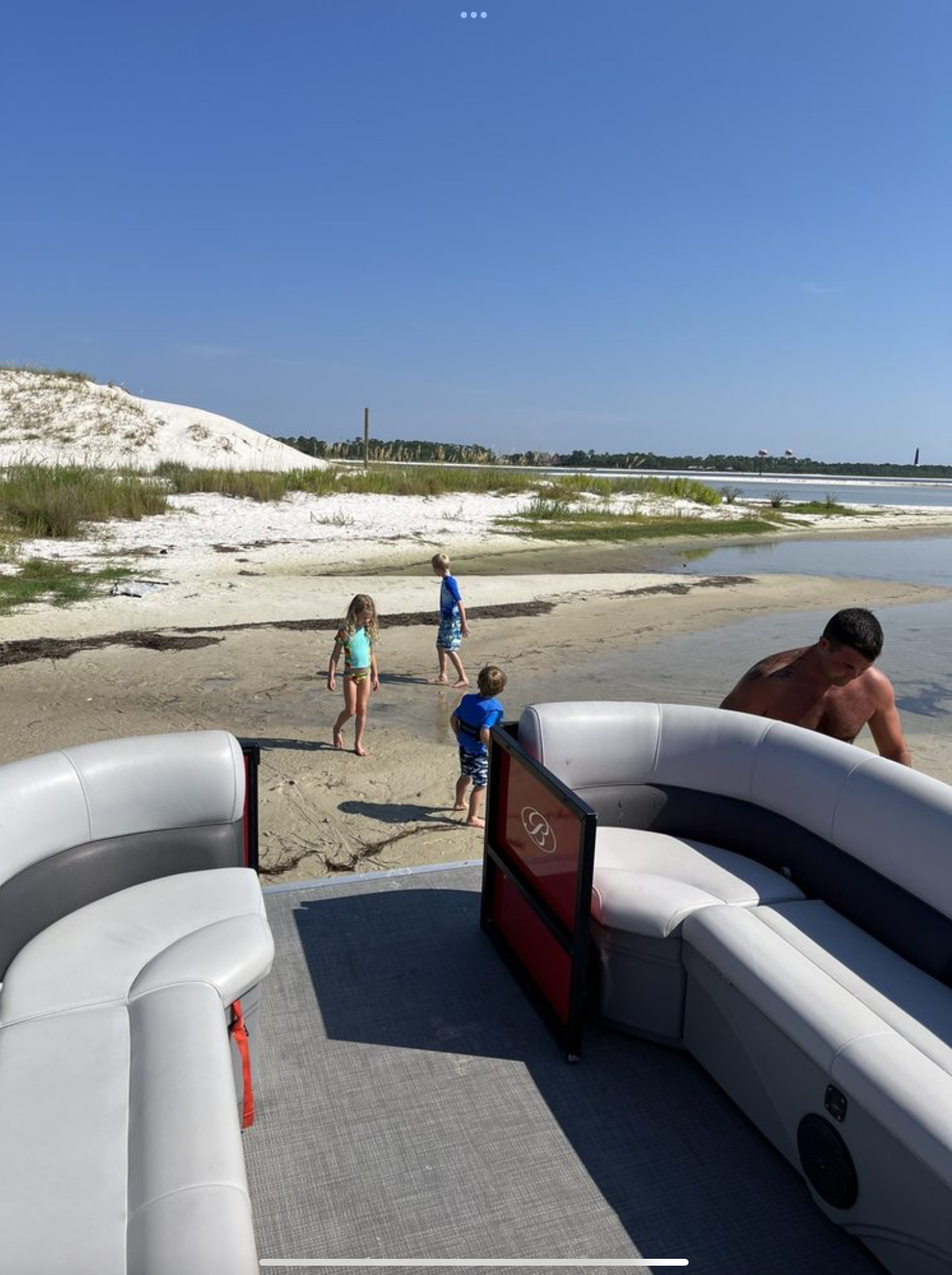 Pensacola Beach Pontoon Boat Rentals: Your Ultimate Guide to Adventure in Pensacola Beach, FL